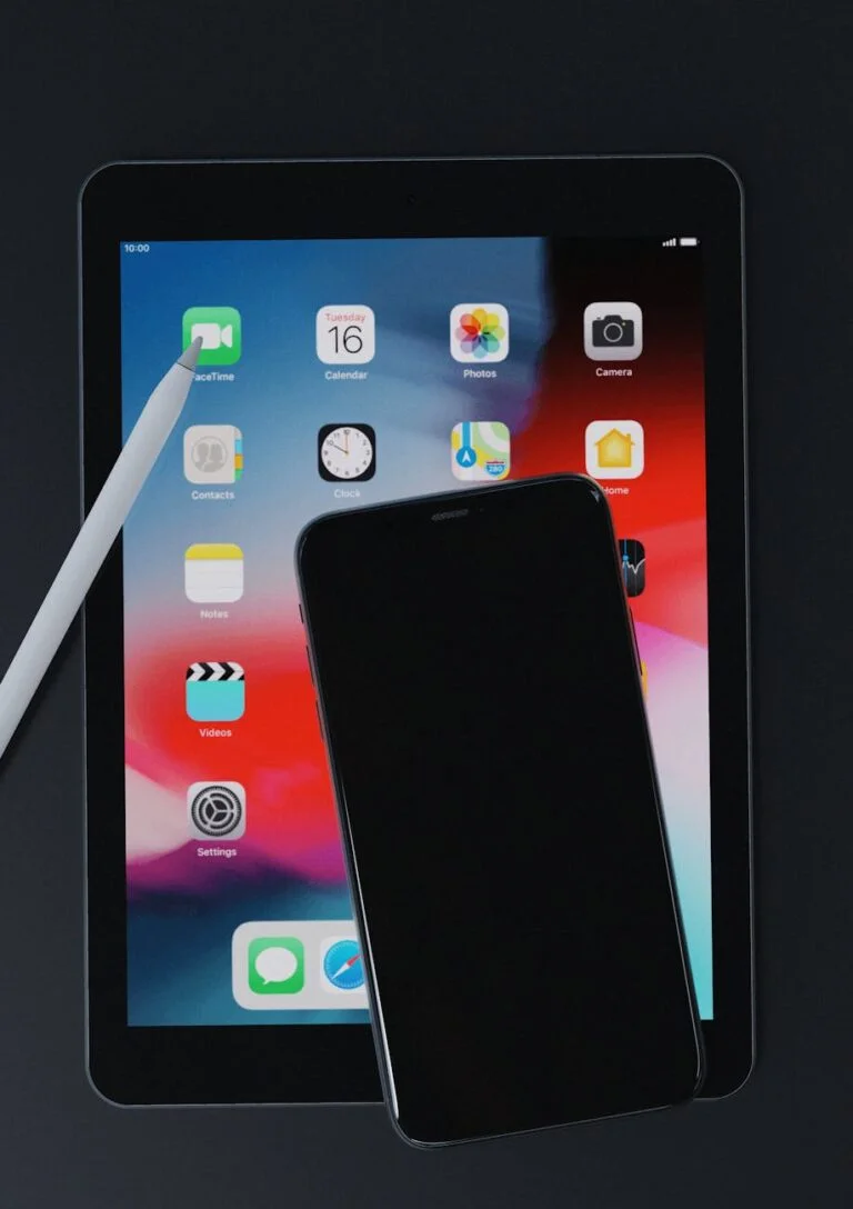 Guide-complet-des-iPhone-Fold-et-iPhone-18-tout-sur-iOS-18-et-les-rumeurs-2026
